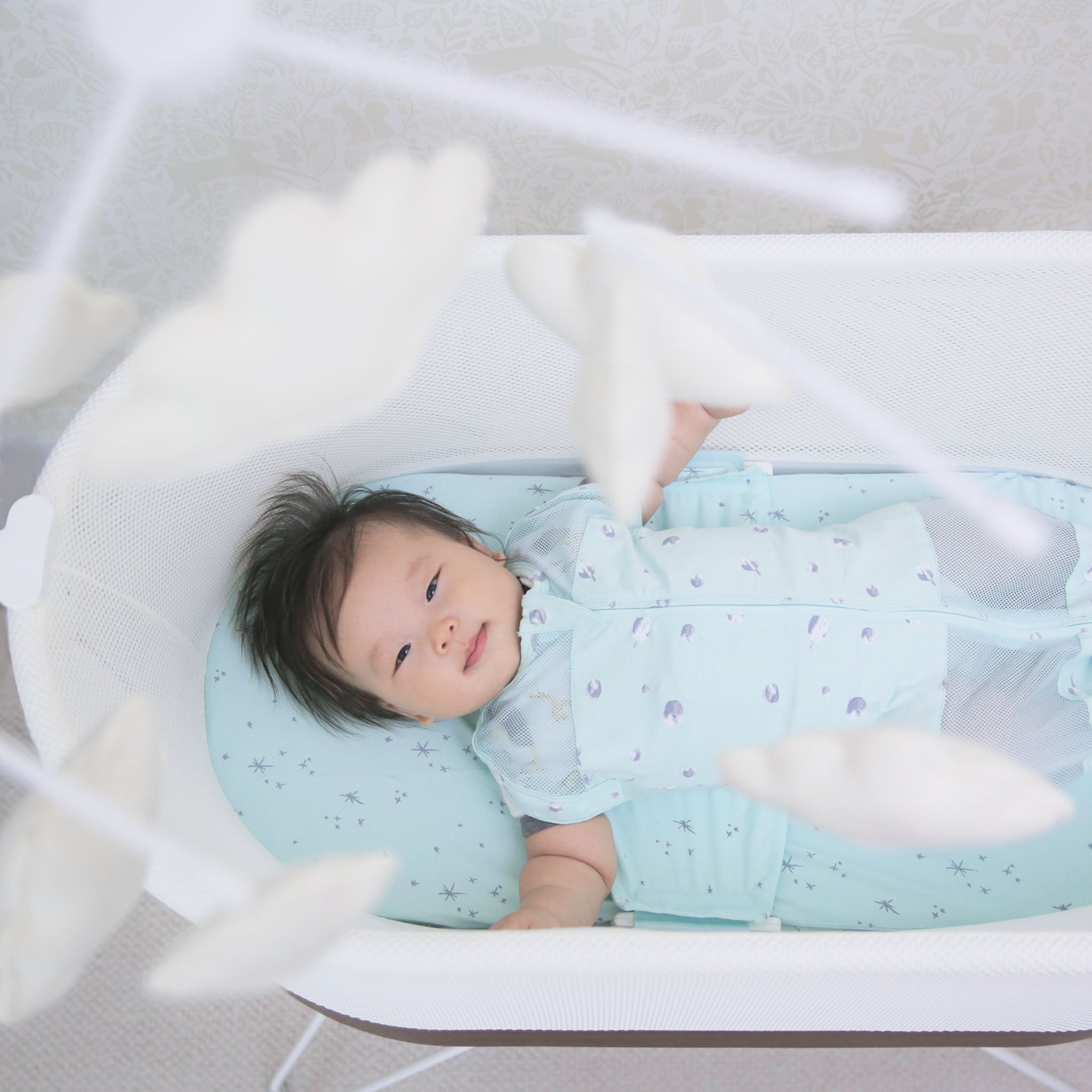 Sky Mobile for SNOO Smart Sleeper: Gentle Clouds & Stars Baby Crib Mobile